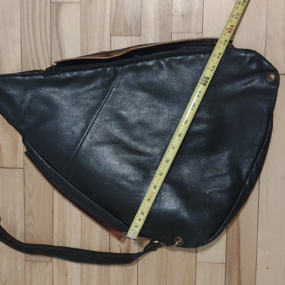 Vintage leather backpack - Picture 8 of 10